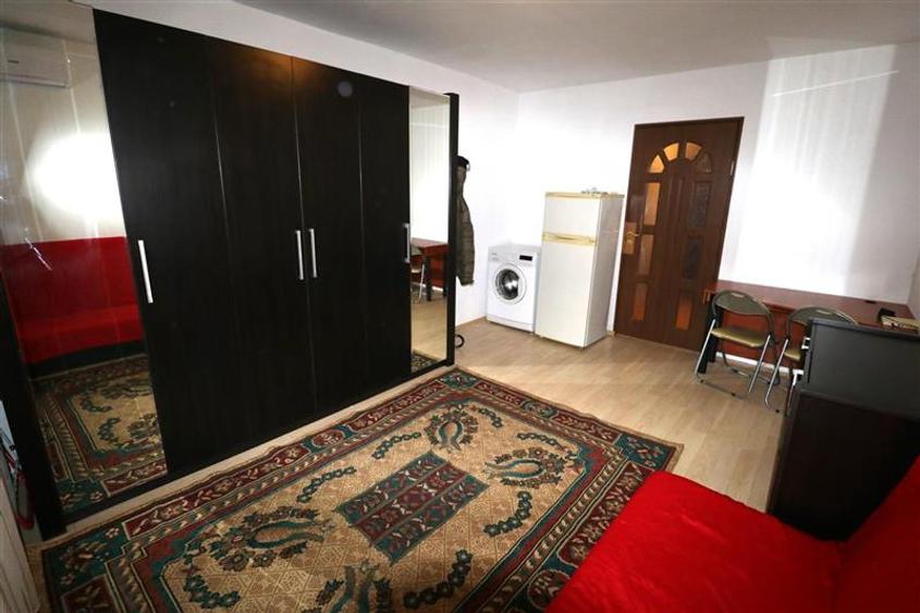 Garsoniera, zona Blascovici - 3