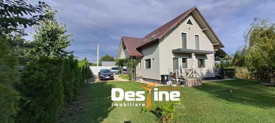 CENTRU MIROSLAVA 180mp utili, 1000 mp teren, 299,900 EURO - 1