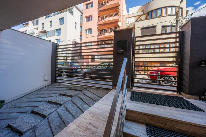 CLĂDIRE DE BIROURI – IMOBIL EMBLEMATIC IN ZONA KISELEFF – AVIATORILOR! - 7