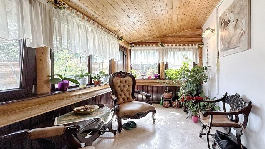 Zona Linistita Structura Generoasa - 13