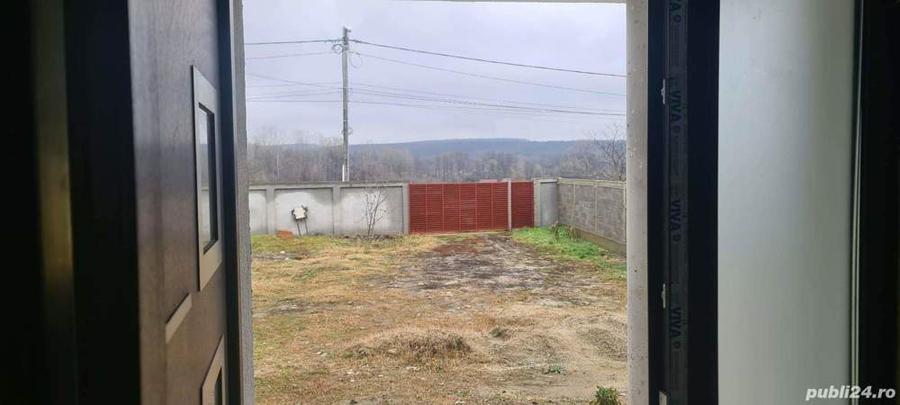 Se vinde casa + teren - 4