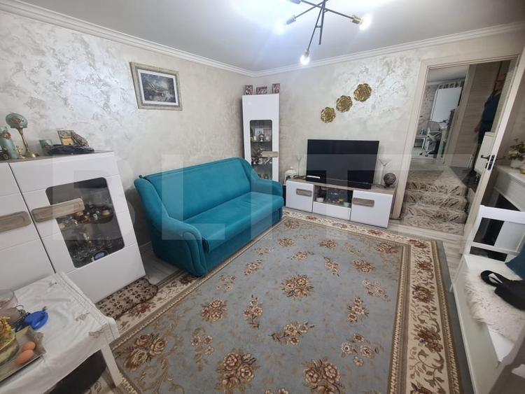 Casa de vanzare, cu 2 camere, 54 mp, zona Smardan - 1