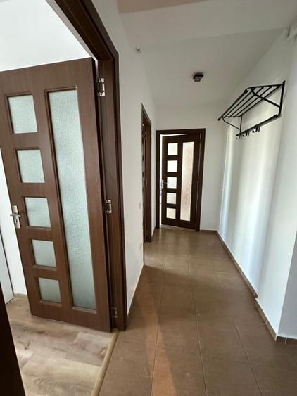 Vând apartament 2 camere| Proprietar | Balcon închis | Str. Solstițiului - 10