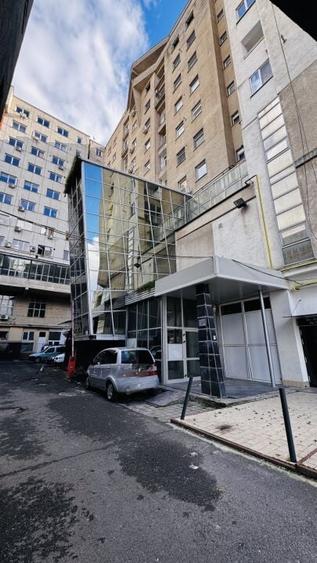 Spatiu comercial/Clinica/Cladire de birouri - Brasov - 2