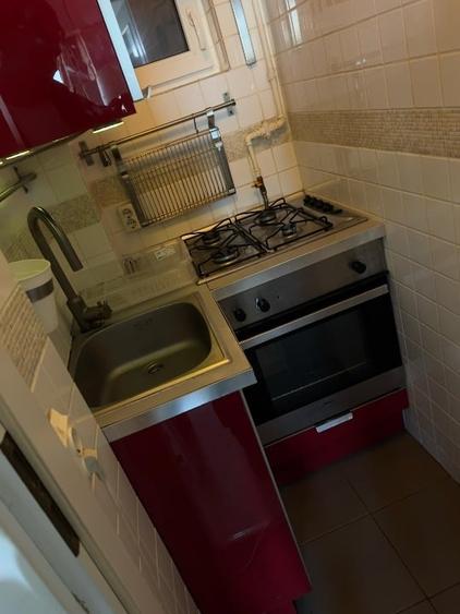 Garsonieră de inchiriat ultra-central, la 1 minut de metrou universitate - 6