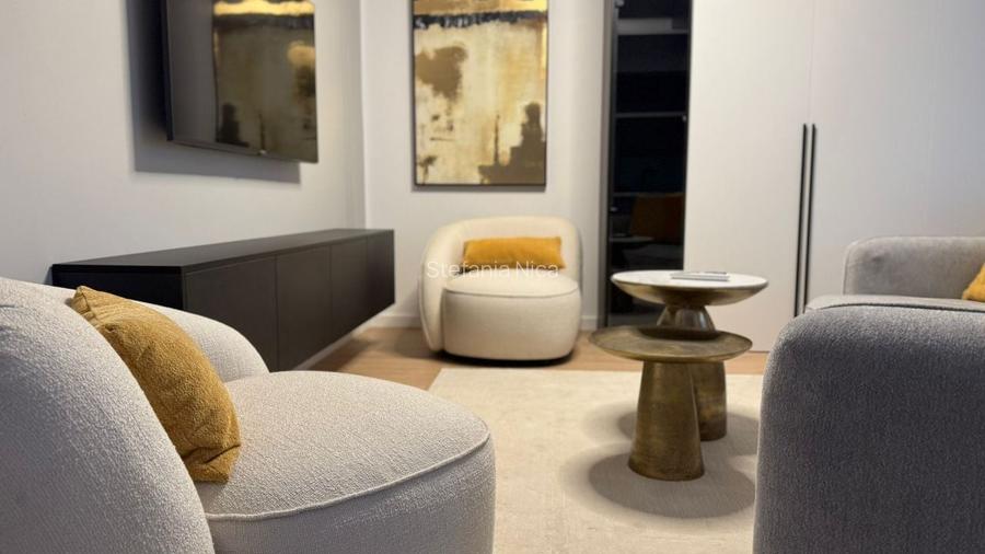 Închiriere apartament spațios și luminos - Pădurea Băneasa/British Închiriere apartament spațios și luminos - Pădurea Băneasa/British