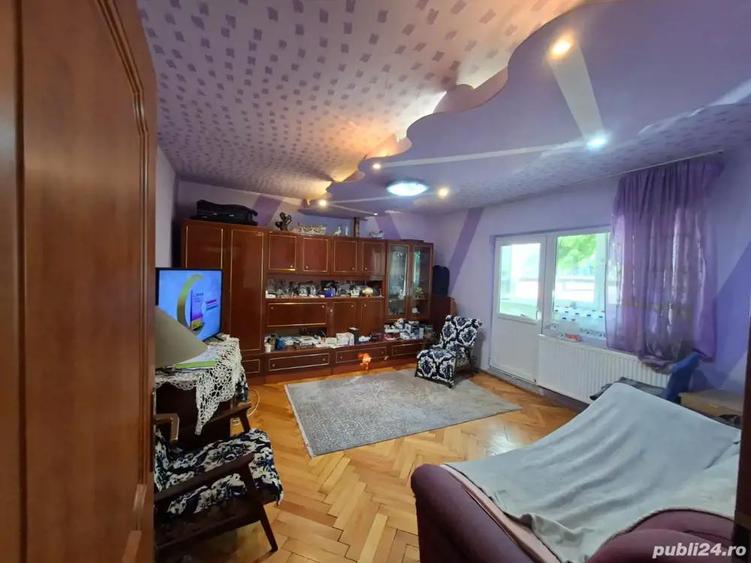 Apartament 3 camere, decomandat, zona torontalului, Iulius Mall - 2