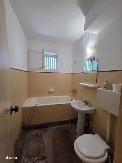 Apartament cu 2 camere semidecomandat în Podgoria