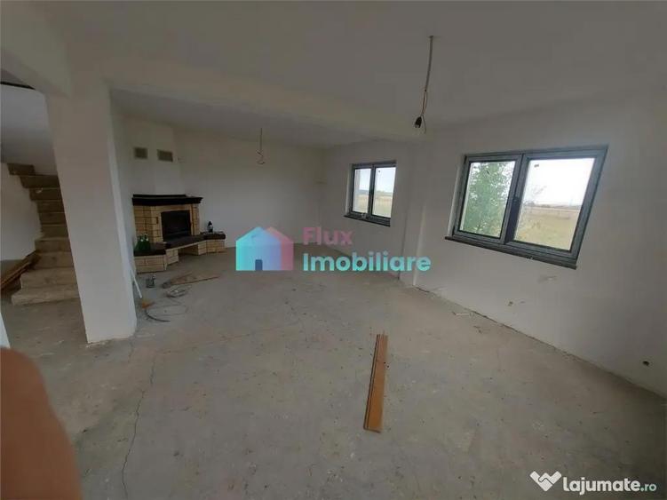 Casa cu 8450 mp teren in Solca - 12