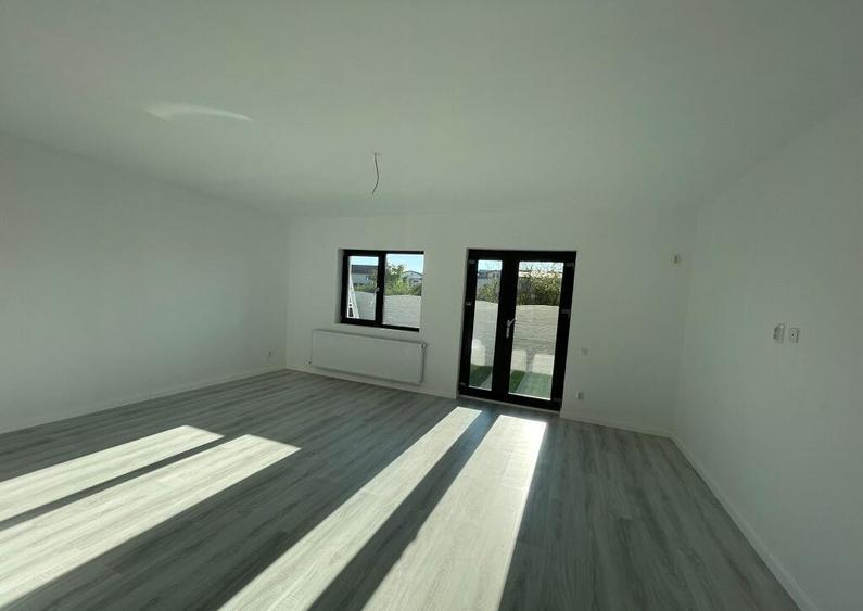 Casa 4 camere|2 locuri de parcare|finisaje de calitate - 12