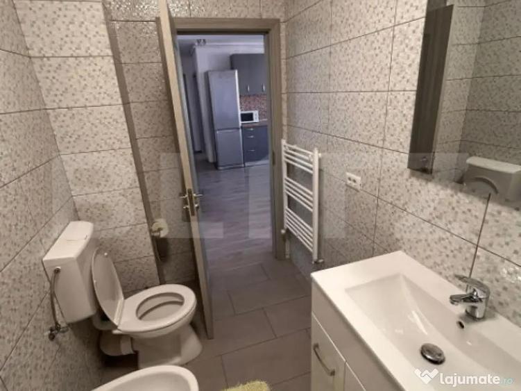 Apartament cu 3 camere, 55 mp, 2 bai, cu balcon si parcare, - 4