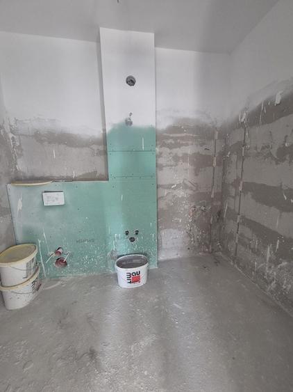 Apartament cu 2 camere decomandat în Theodor Pallady
