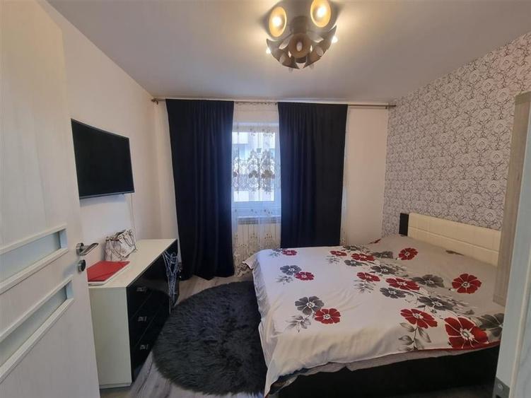 Apartament cu Trei Camere LUX - 11