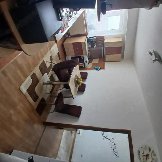 Apartament cu 3 cam. de vanzare Turda - 8
