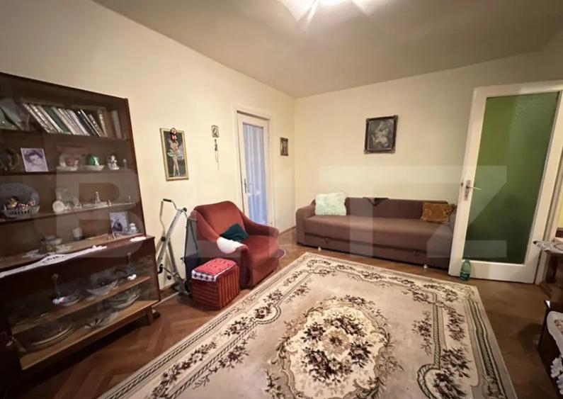 Apartament cu 2 camere semidecomandat, Deva, Central - 1