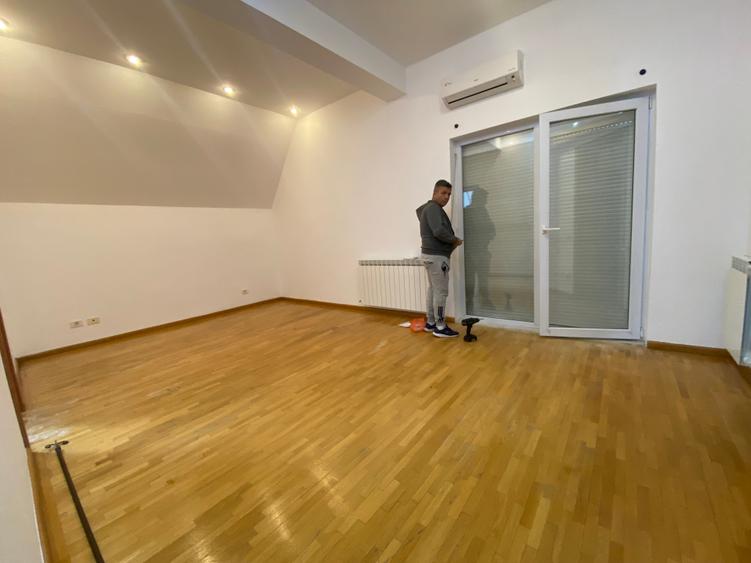 Individual villa for rent with 700 sq. m garden - 14