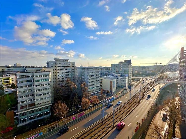 Vanzare apartament cu 2 camere Pasajul Basarb - 11