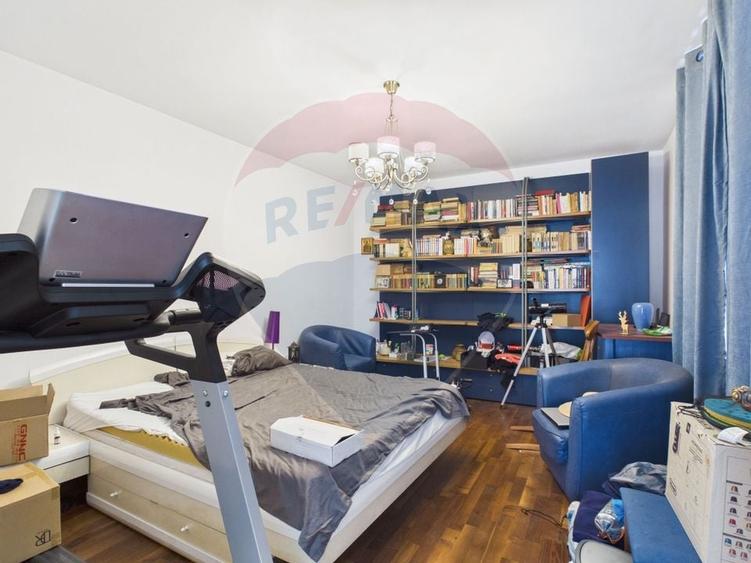 Casa / Vila cu 8 camere de vanzare în zona Cotroceni - 13