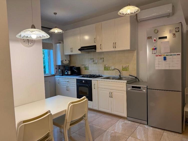 Apartament cu 2 camere decomandat, mobilat în Iancului