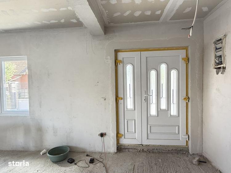 Casă cu 4 camere cu Teren 501 Mp în Săcălaz