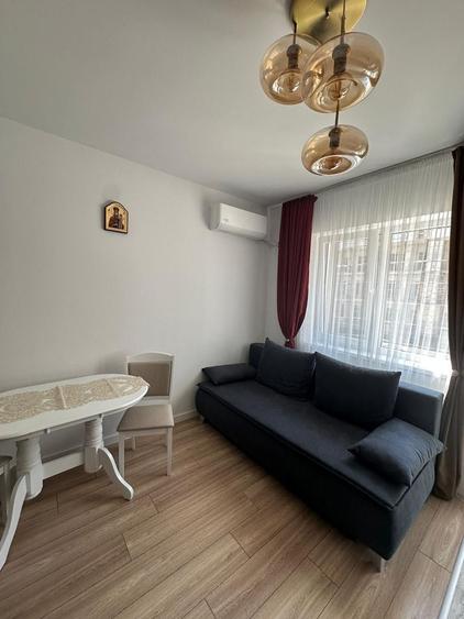 Apartament cu 2 camere decomandat, mobilat în Nord-Vest