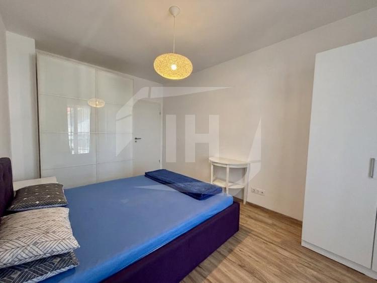 Apartament cu 2 camere semidecomandat, mobilat în Bună Ziua