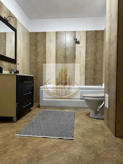 Apartament cu 3 camere semidecomandat, mobilat în Lipovei