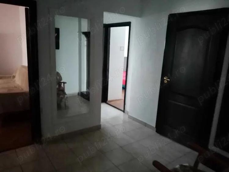 Apartament cu 2 camere decomandat în Exterior Vest