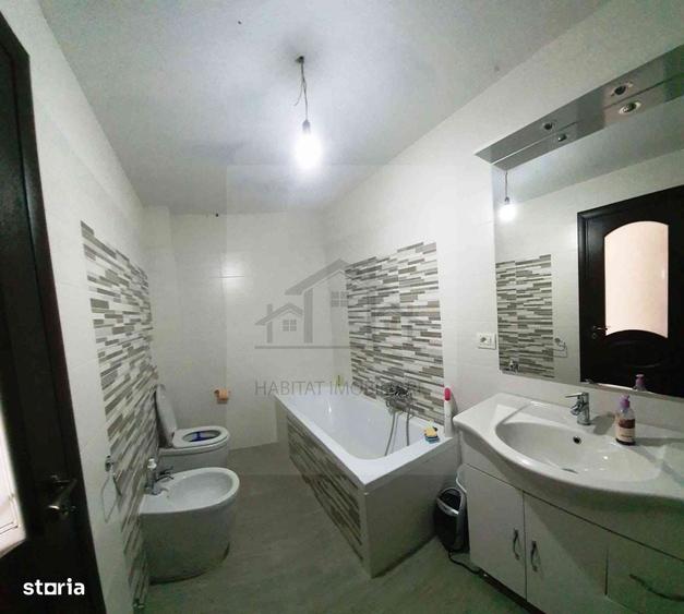 Casă cu 4 camere cu Teren 3808 Mp în Mestecăniș