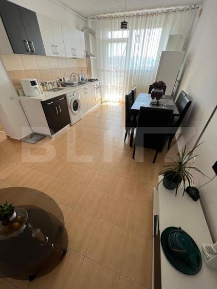 Apartament cu 2 camere decomandat, mobilat în Est