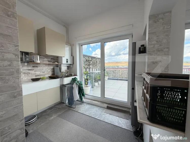 Apartament cu 2 camere semidecomandat în Florești