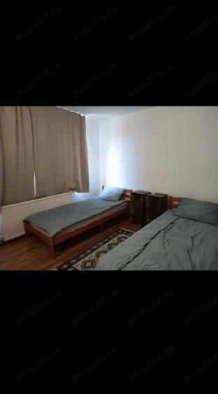 Spațiu comercial, de 794 mp, în Batiz
