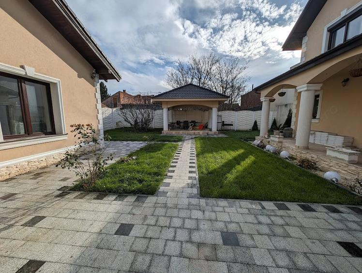 Casă cu Teren 659 Mp în Iosefin