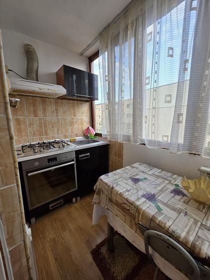 Apartament cu 2 camere decomandat în Crihala