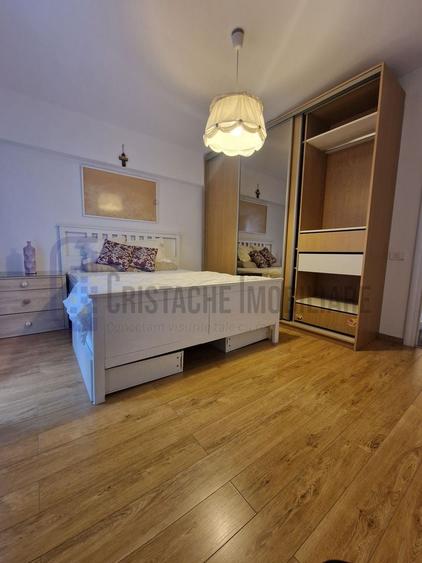 Apartament cu 3 camere decomandat, mobilat în Aviatorilor