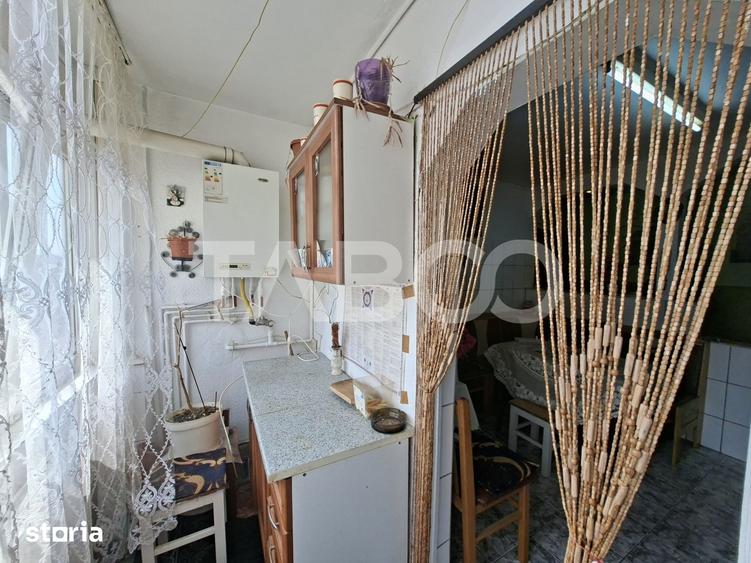 Apartament cu 2 camere decomandat, mobilat în Lazaret