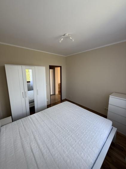 Apartament cu 2 camere decomandat, mobilat în Carpați 2