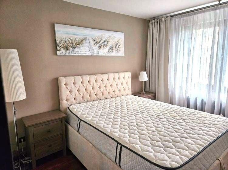 Apartament cu 3 camere decomandat în Dristor