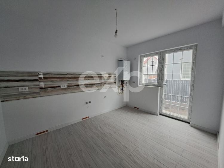 Casă cu 4 camere cu Teren 2500 Mp în Trivale