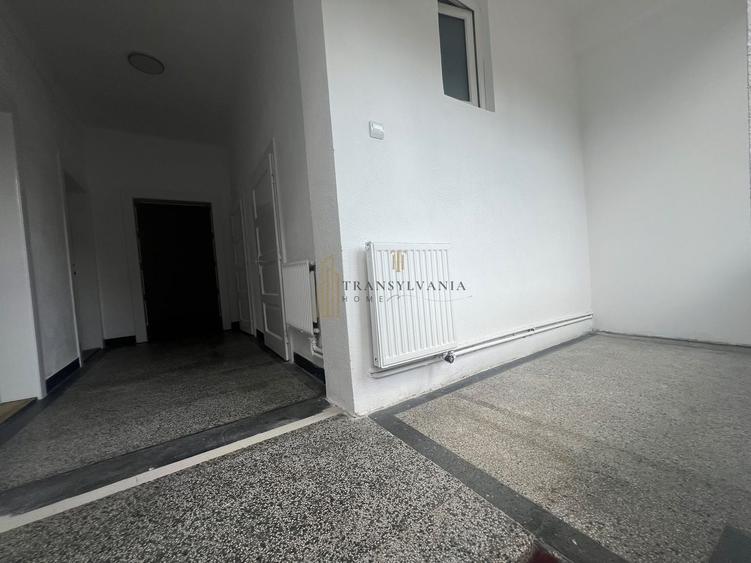 Casă individuală cu 4 camere cu Canalizare în Turnișor