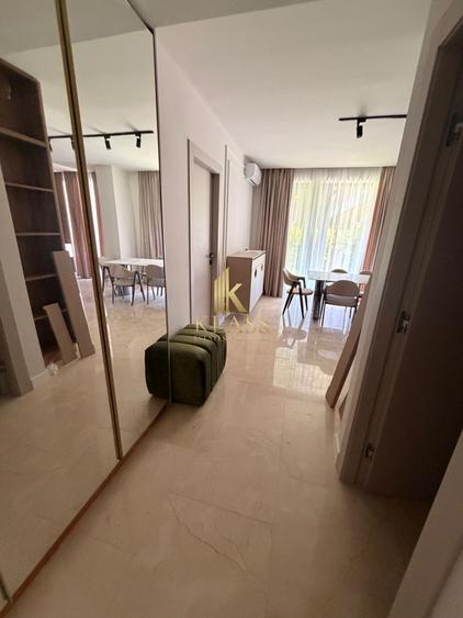Apartament cu 4 camere decomandat în Iancu Nicolae