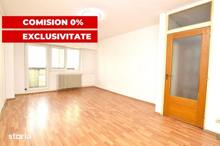 Garsonieră decomandată în Decebal