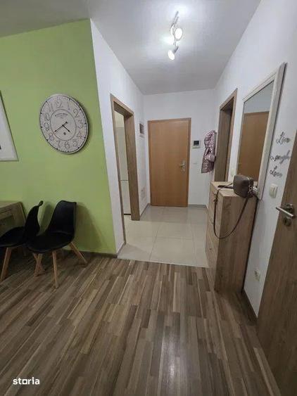 Apartament cu 2 camere, suprafata de 58 mp, loc de parcare, zona Cores - 1