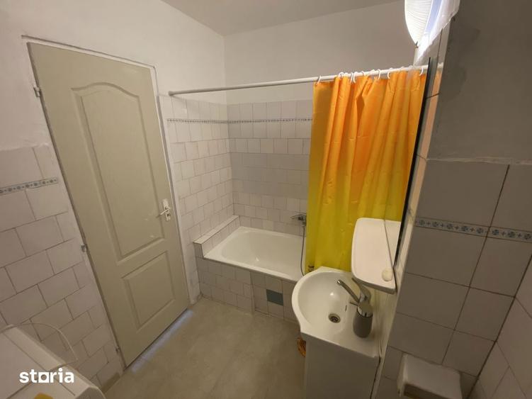 Proprietar vand Apartament 2 camere decomandat Centrul Civic, Bra?ov - 5