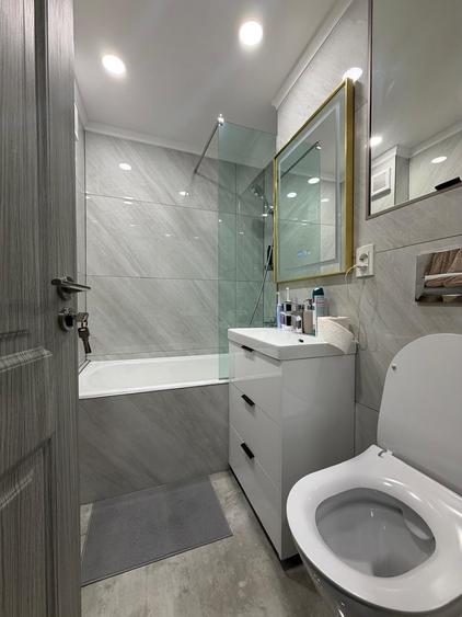 1 Decembrie 1918, 3-4 minute metrou, renovat complet - 3