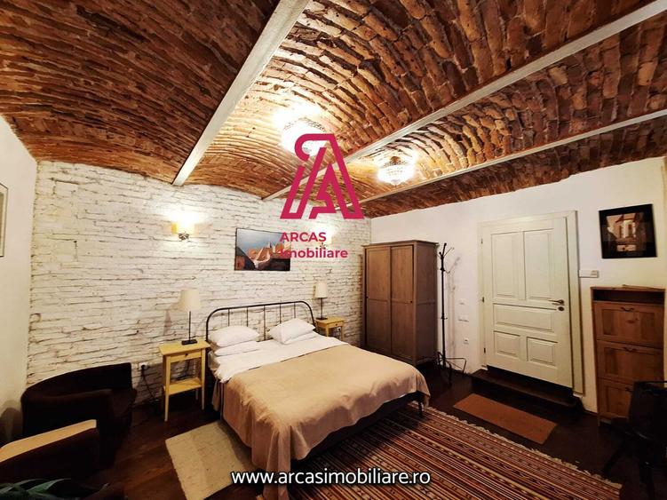 Casa individuala de vanzare cu 3 apartamente-Centrul Istoric Sibiu! - 12