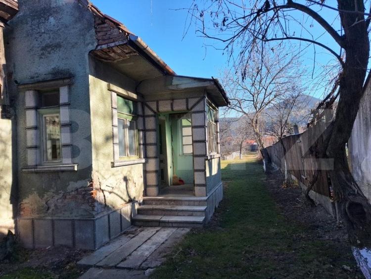 Casă individuală cu 3 camere cu Canalizare în Baciu