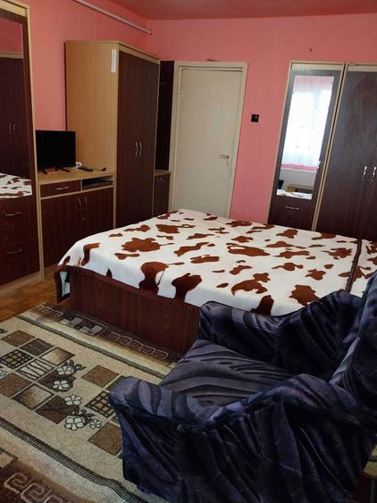 Proprietar vand apartament cu o camera - 2