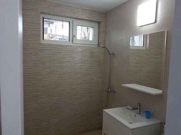 Proprietar, de vanzare apartament 2 camere - 4