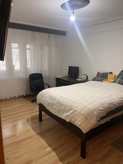 Vanzare apartament decomandat, 3 camere , zona Dacia - 1